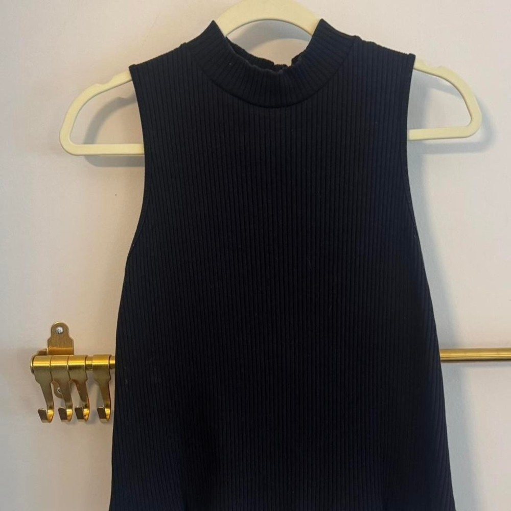 Black Mock Neck Tank